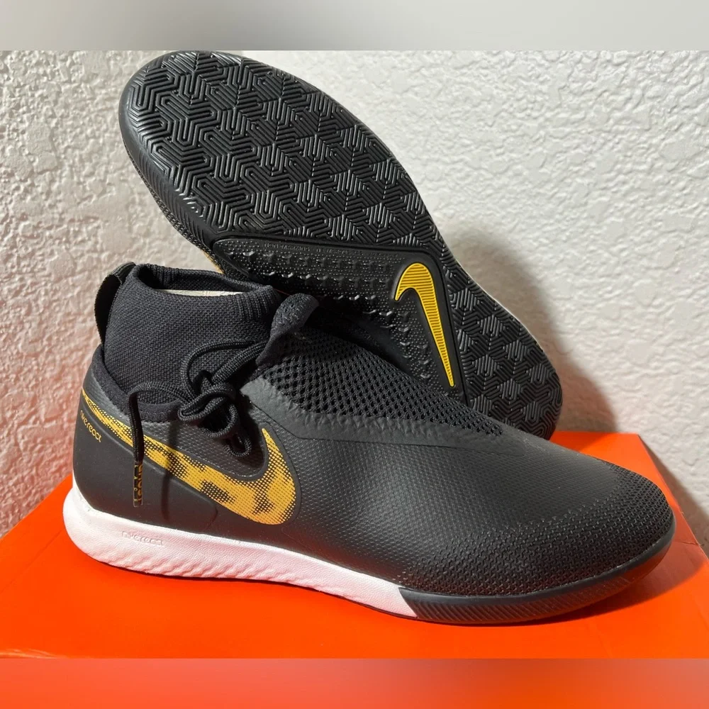 Nike React Phantom VSN Pro‎ DF IC Black Men's Soccer Shoes AO3276-077 Size 7.5